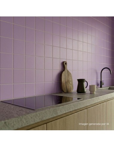 Azulejo Chroma, color violeta, acabado mate, formato 20x20cm de la marca Mainzu.